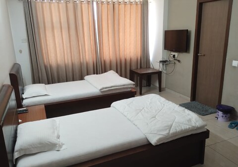 Emcure Guest House - Ahmedabad 1