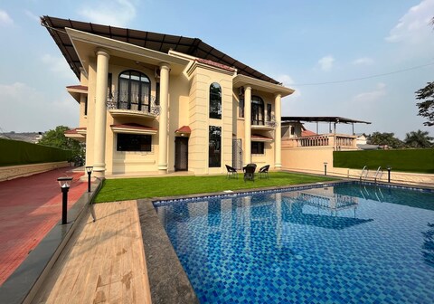 Stay Leisurely Labdhi Bungalow 8 BHK Veg Lonavala