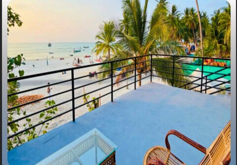 Seabury Beachview Stay