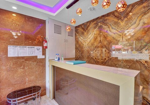 Royal Park Hotel Santacruz East Near International Airport