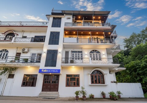 FabHotel Doon Classic Homestay