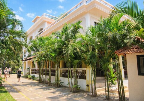 Riverside Regency Resort