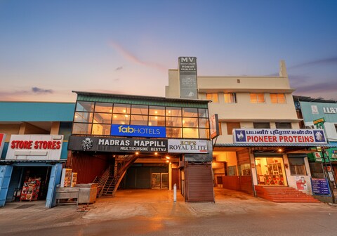 FabHotel ECRs Royal Elite