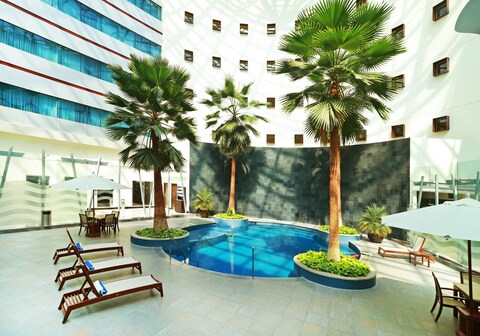 Crowne Plaza LEON