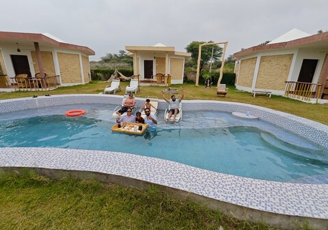 Jawai Wildlife Safari Camp