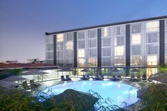 Eastin Grand Hotel Saigon, Ho Chi Minh City Eastin Grand Hotel Saigon, Ho Chi Minh City