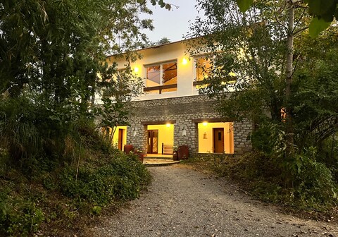 Auranya :- The Jungle Himalayan Retreat