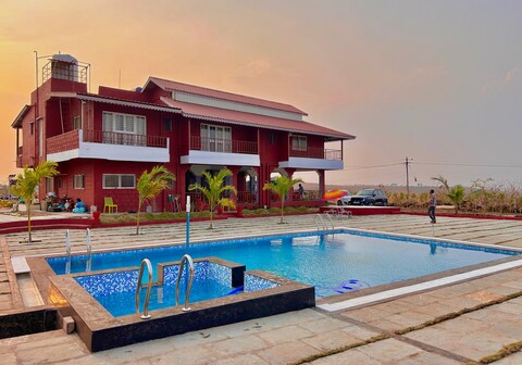 Heaven Garden Resort