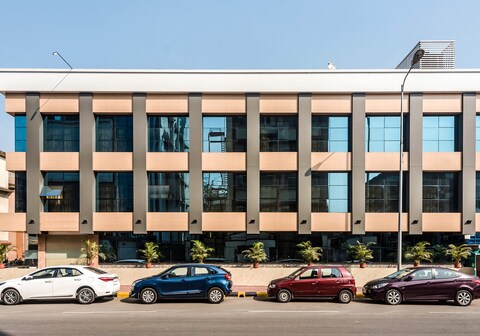 Capital O Hotel Konar Inn