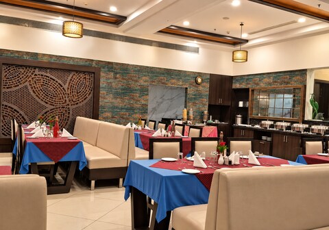 Chandra Grand