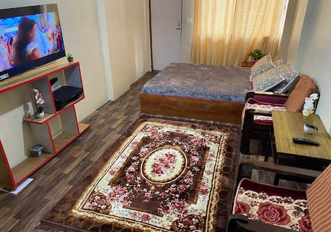 Lobsang Stay 10 mins from Mall Road