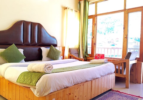 Country View Cottage Manali