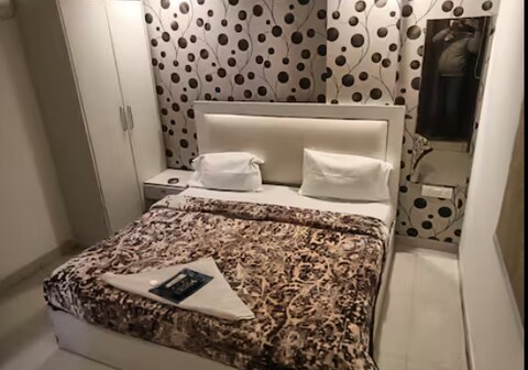 Silver Stay Inn By GRB