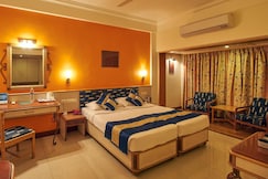 Shree Panchratna Hotel, Pune Shree Panchratna Hotel, Pune