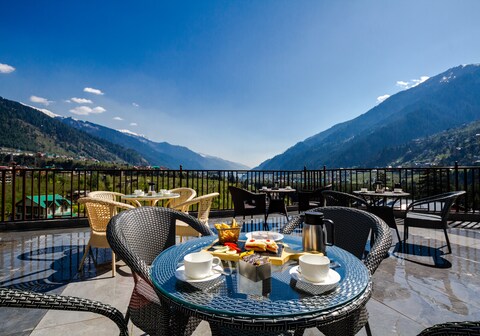 DLS La serene Valley