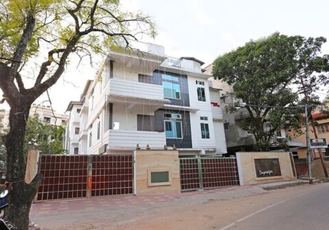 The Blubell | Chandmari