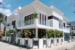 MOONLIGHT LUXURY VILLA, Pondicherry MOONLIGHT LUXURY VILLA, Pondicherry