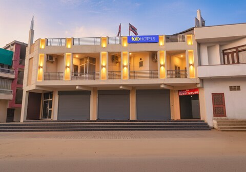 FabHotel Jai Palace Comfortable Stay