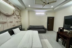 Hotel Royal Palace, Ghaziabad Hotel Royal Palace, Ghaziabad