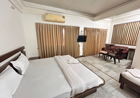Hotel Shivganga Classic