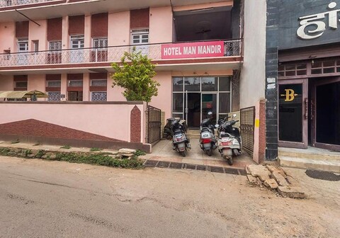 hotel man mandir