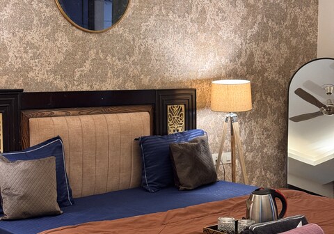 Oasis Cozy Corner Room