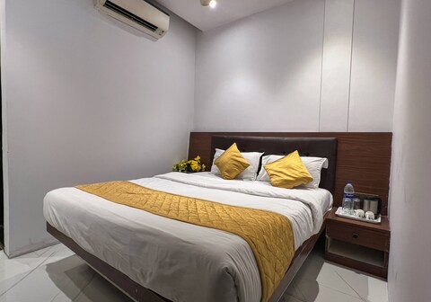 Hotel Rexton Inn