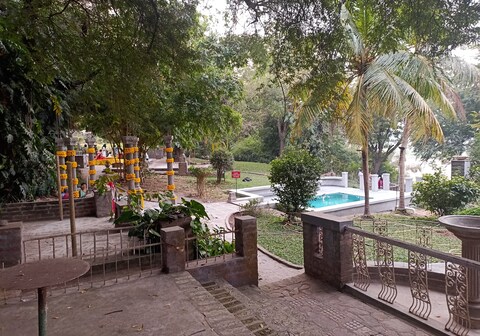 Misriote Farm Stay | Rooms & Caretaker