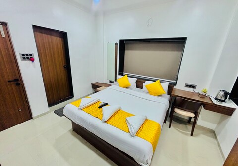 ANS Guest House - Mundhwa