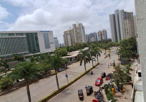 1BHK Entre Apart In Blue Ridge