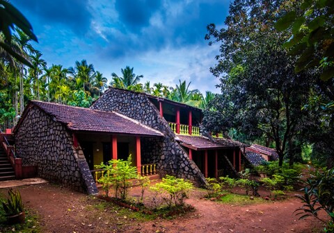 Bison River Resort Dandeli