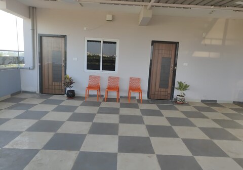 AMR GUEST INN