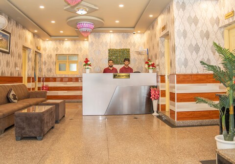 Hotel Nouvella Residency