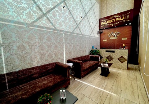HOTEL KALAWATI PALACE