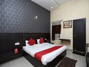 OYO 4924 Maanya Palace, Bareilly OYO 4924 Maanya Palace, Bareilly