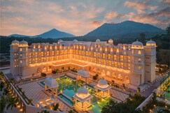 Wyndham Grand Udaipur Fatehsagar Lake, Udaipur Wyndham Grand Udaipur Fatehsagar Lake, Udaipur