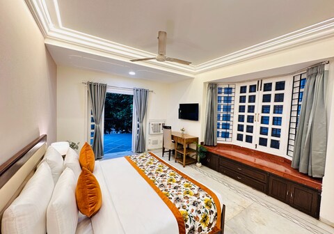 Gulmohar Residency Hauz khas