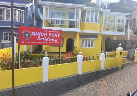 Quick Sort Residency, Kandhan Villa