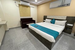 HOTEL SR GRAND, Kakinada HOTEL SR GRAND, Kakinada