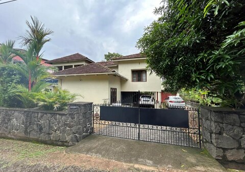 Mango Tree Villa 4BHK by Zoliva Homes