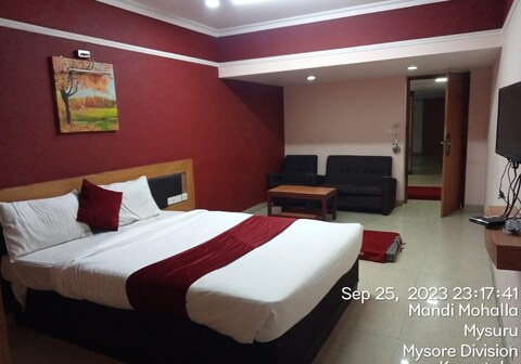 iROOMZ RR International