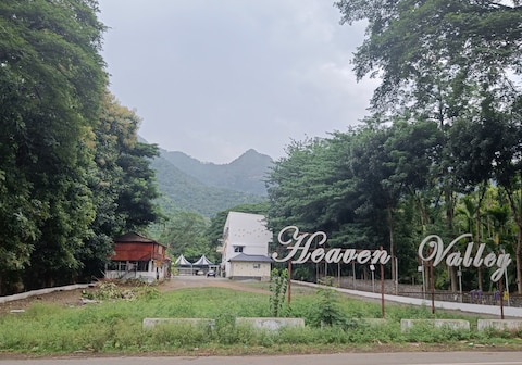 Heaven Valley Resort