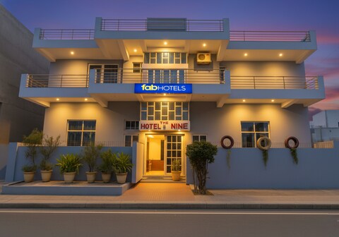 FabHotel The Nine