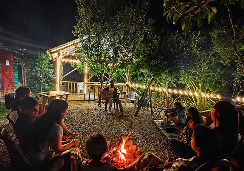 Pahadchi Homestay Cafe