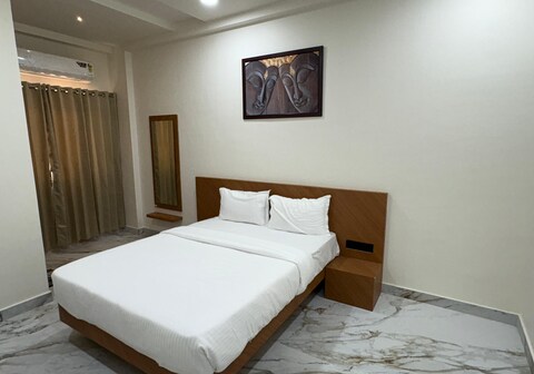 Manav Residency