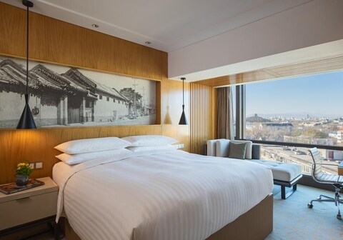 Renaissance Beijing Wangfujing Hotel by Marriott