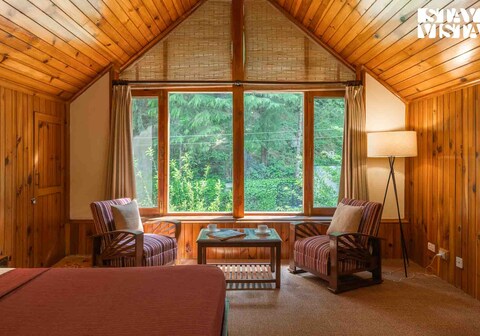 StayVista at Golden Pine @Retreat Cottages