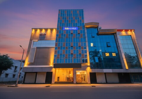 FabHotel Insight Inn