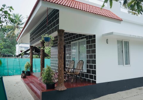 Marari Redangel Home Stay