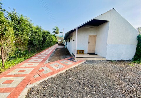 LAKEVIEW KRUSHI PARYATAN KENDRA